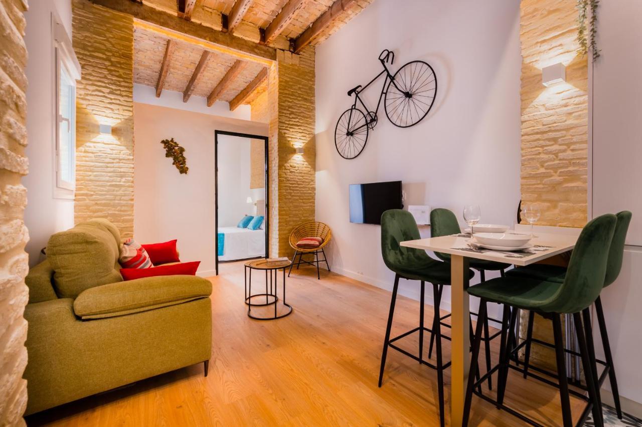 Precioso apartamento en Triana dos habitaciones. Sevilla Exterior foto