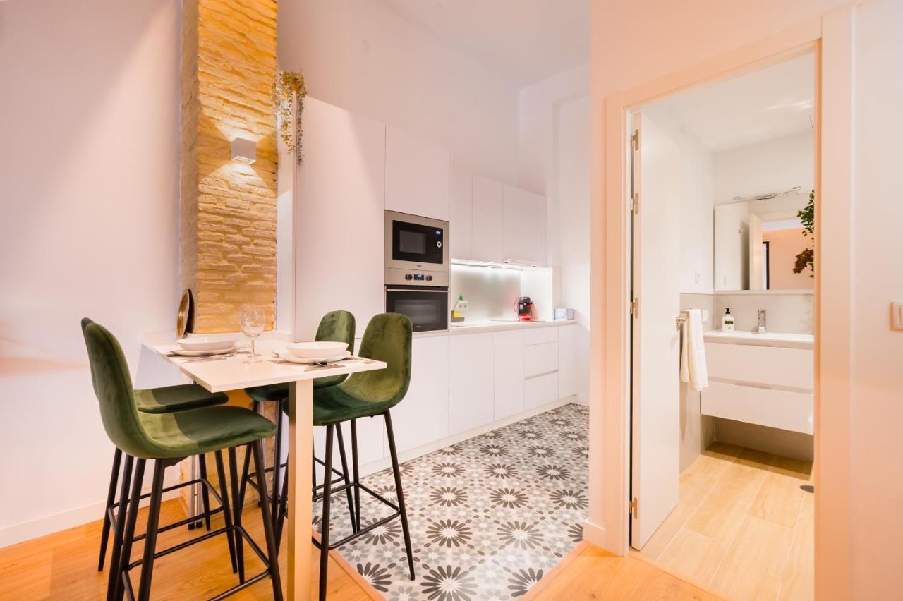 Precioso apartamento en Triana dos habitaciones. Sevilla Exterior foto